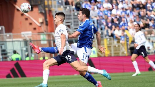 Adam Obert si pripísal 90 minút za Cagliari, jeho tím odchádza z Coma bez bodu. Stratil aj Juventus