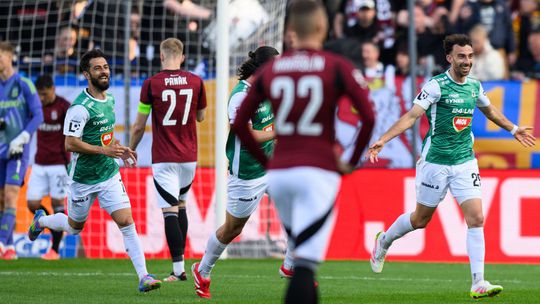 Pekarík pri ďalšej prehre zostupujúceho Dynama, Slovák v službách Jablonca pomohol natiahnuť skvelú sériu