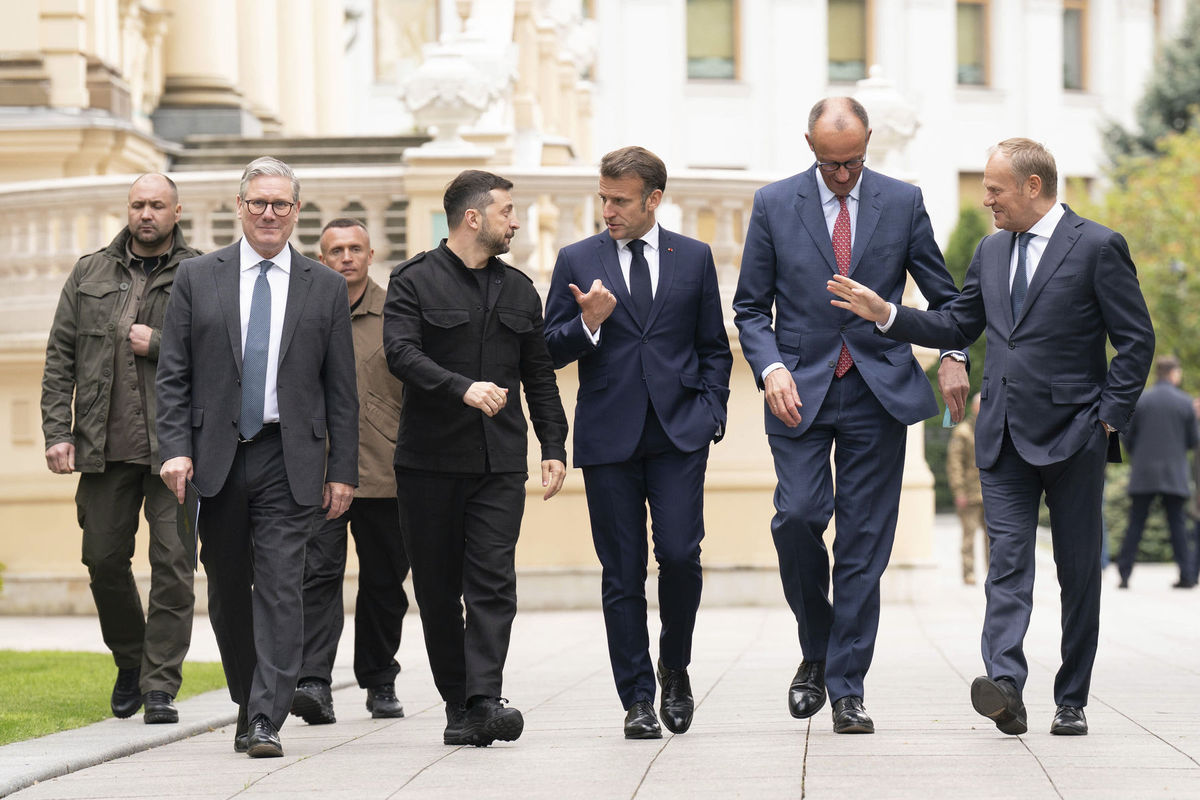 Starmer, Zelenskyj, Macron, Merz , Tusk