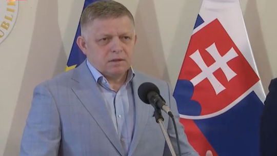 Fico: Už raz 'veľkí chlapci zo Západu' povedali mierovej dohode nie. Mnohým krajinám záleží na pokračovaní vojny na Ukrajine