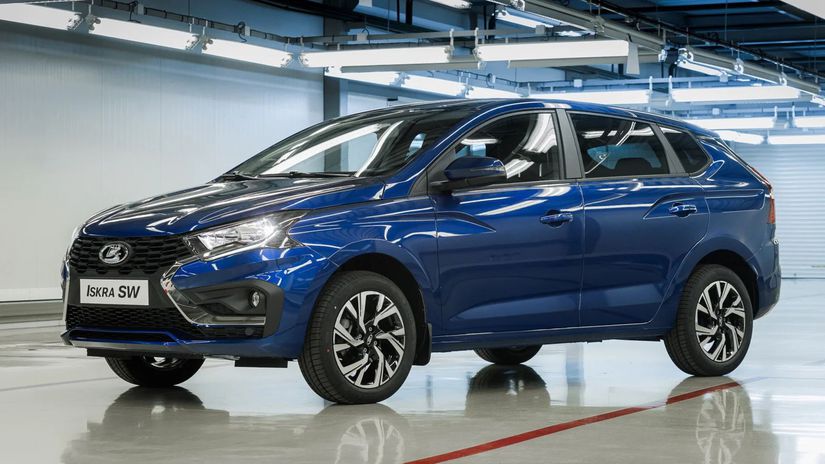 Stal sa zázrak:  Lada Iskra sa začne predávať v júli tohto roku v 3 karosárskych verziách - Novinky - Auto - Pravda