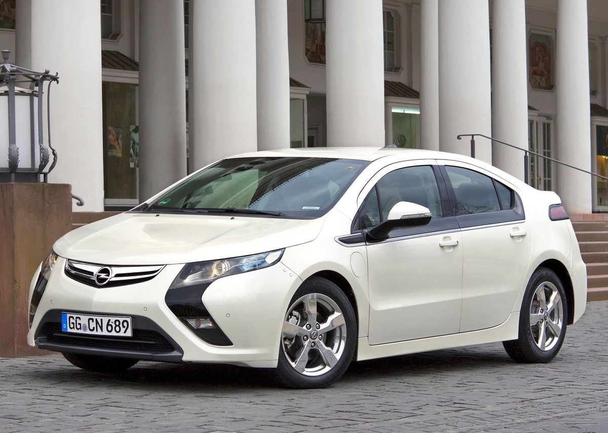 Opel Ampera (2012)