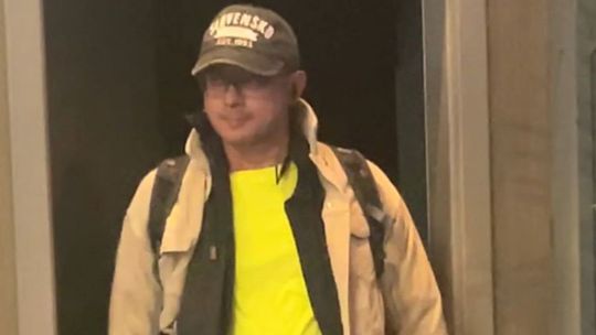 Polícia vyšetruje prípad znásilnenia v masážnom salóne, po páchateľovi pátra