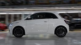 Fiat 500 Hybrid (2025)