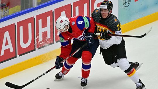 Nemci potvrdili úlohu favorita. Po troch zápasoch majú plný počet bodov a sú lídrom skupiny