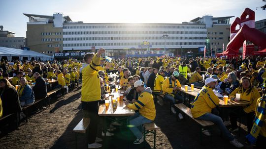 Kritika pre ceny piva na MS: Je to škandalózne, hrozné, tvrdí fínsky majster sveta