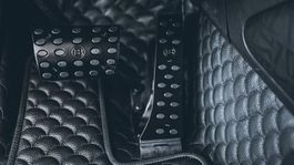 Brabus 800 Adventure XLP Superblack