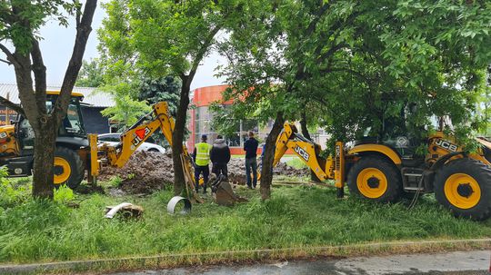 Vodári mali na ulici, kde Cintula žil, nečakanú...