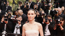 Rooney Mara v kreácii Givenchy Haute Couture