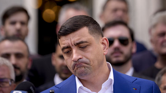 Proruský kandidát prezidentských volieb v Rumunsku uznal svoju porážku