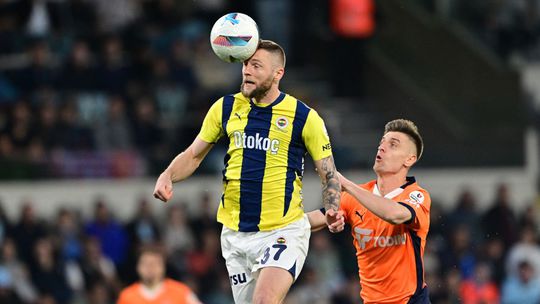 Škriniar bez titulu, zotrvanie Mourinha je nejasné. Fenerbahce štvrtý rok po sebe skončí na neobľúbenej priečke