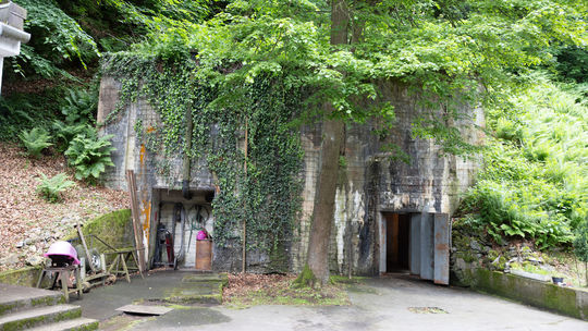 Protiatómový kryt na Železnej studničke v...