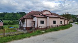 Kulturny dom v Lehote nad Rimavicou  pri ktorom sa kazdorocne kona den obce