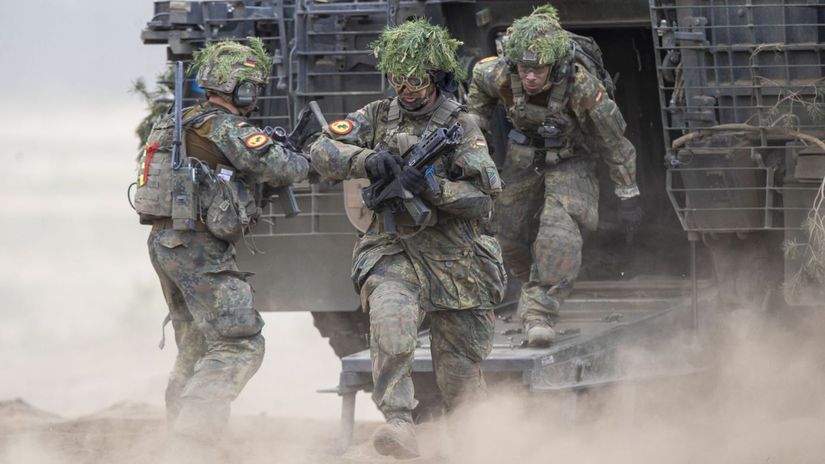 Nemecká armáda, Bundeswehr, nemeckí vojaci,...