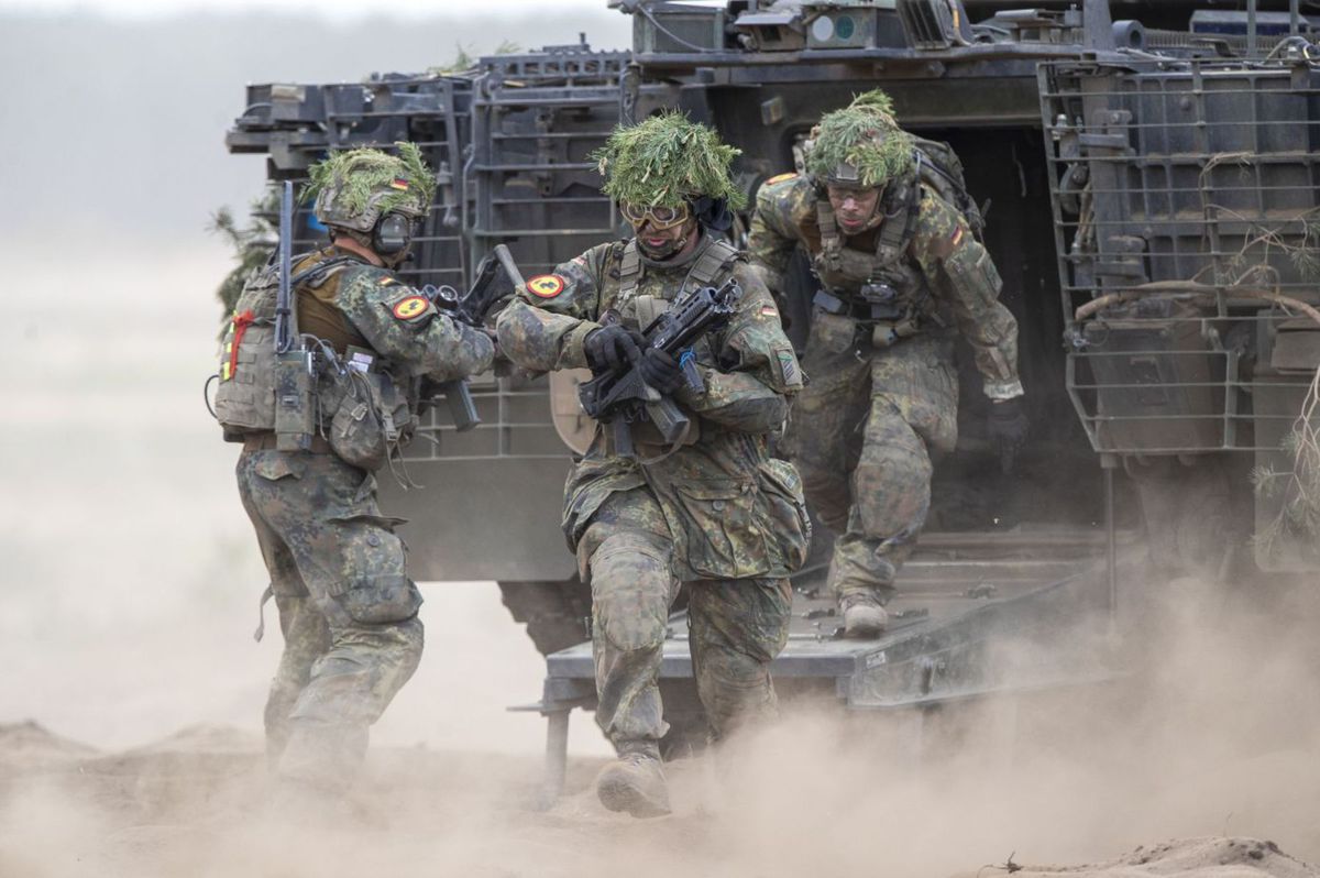 Nemecká armáda, Bundeswehr, nemeckí vojaci,...