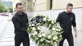 Posledná rozlúčka, Jiří Bartoška