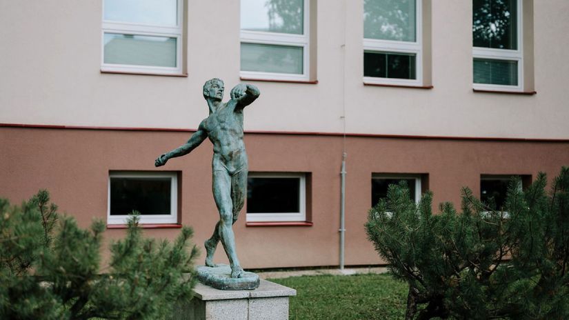 „Športovec“ zmizol spred Obchodnej akadémie v...