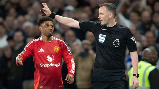 Falošní rodičia aj dokumenty. Manchester United má k trofeji priviesť nelegálny prisťahovalec