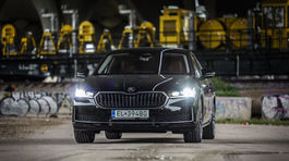Škoda Superb iV Liftback - test 2025