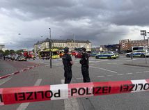 Stabbing / Hamburg / Polizei /