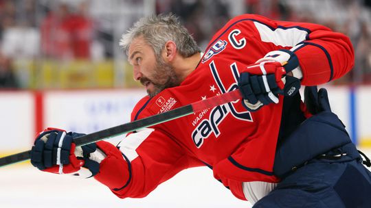 Najlepší vodca Ovečkin. Hviezdny ruský kanonier sa od NHL dočkal prestížneho ocenenia