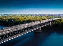 Bratislava - prístavný most