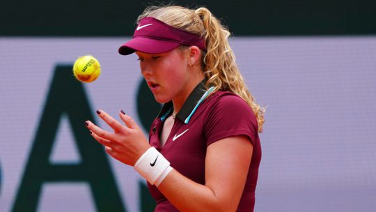 18-ročný zázrak z Ruska ani Gauffová v Paríži nezaváhali, Azarenková dala spomenúť na zlaté časy