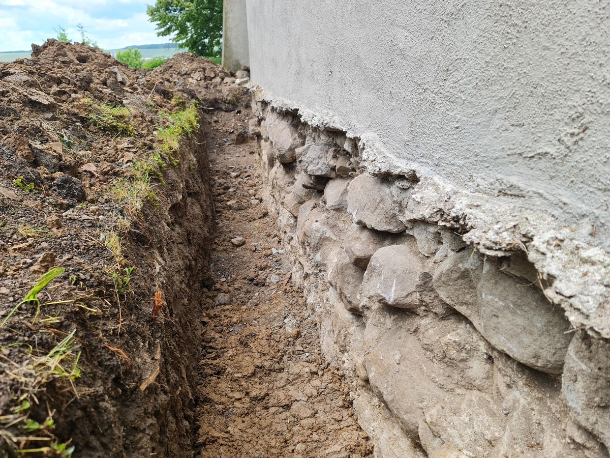 Odkryté stredoveké základy kostola