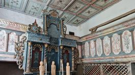 Oltár kostola Malé Teriakovce