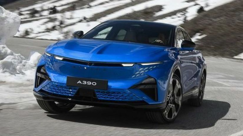 A390 je prvým SUV značky. Jeho základom je...
