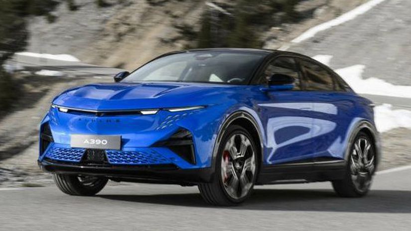 Alpine A390: Francúzsky ‘Macan‘ má tri elektromotory. Stovku dá pod 4 sekundy - Novinky - Auto - Pravda