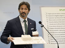 SR Bratislava Fico MO Rezort Návšteva BAX