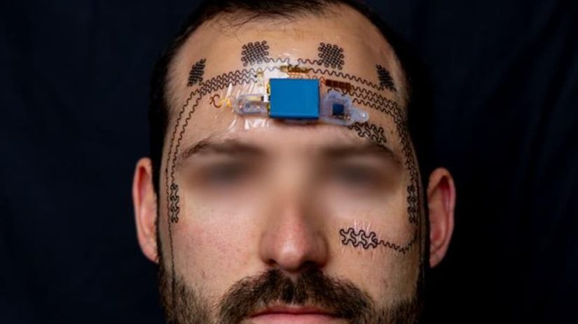 elektronické tetovanie, EEG
