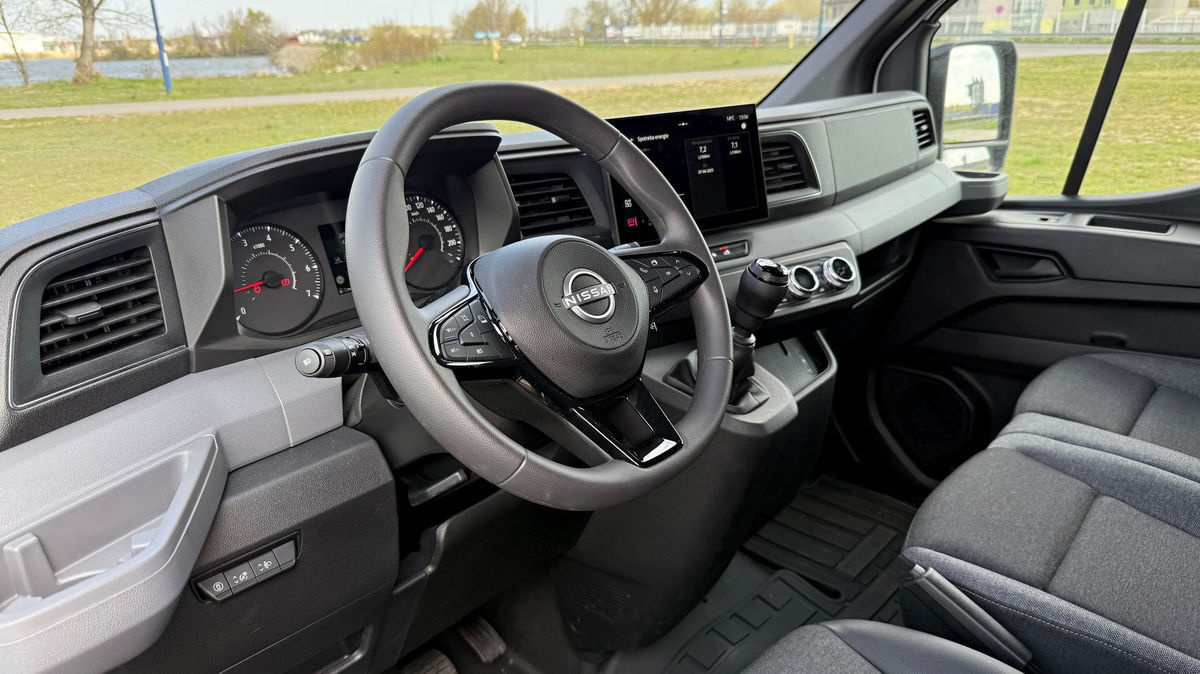 Interiér auta pôsobí oveľa hodnotnejšie, než u...