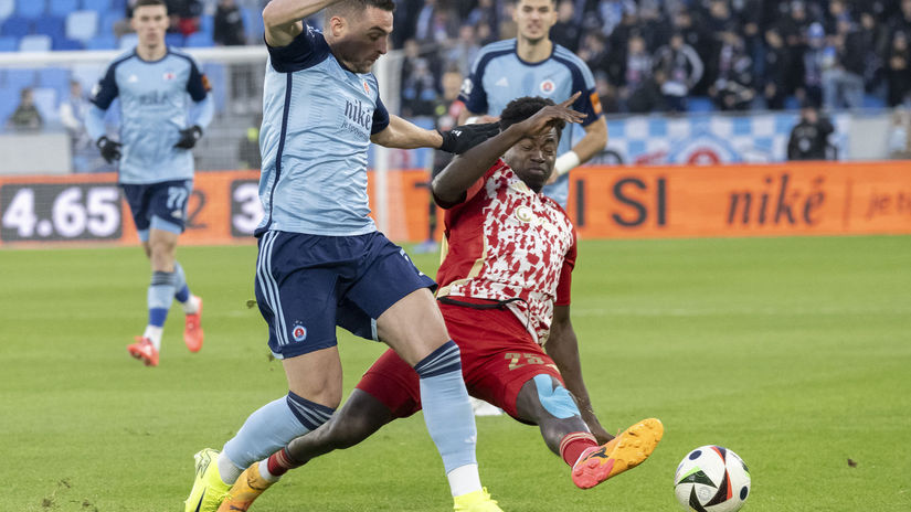 SR futbal NL 16. kolo Slovan Banská Bystrica...