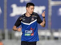 Weissa najskôr nahneval a potom poslúchol....