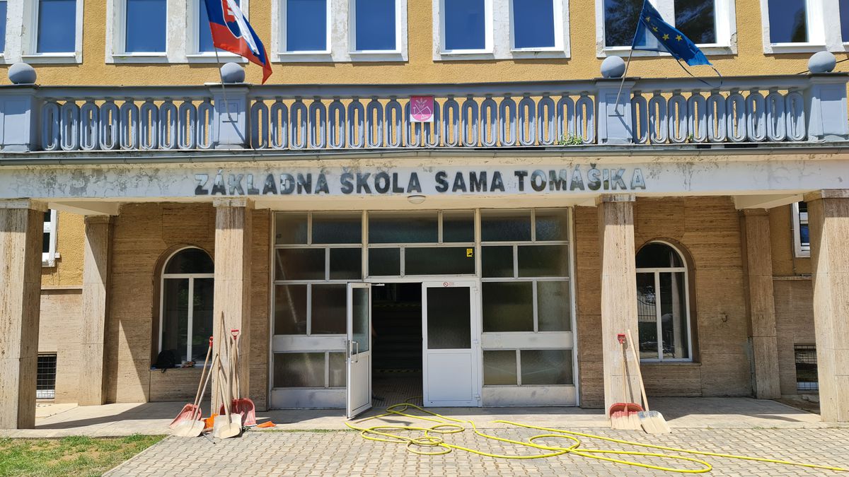 ZŠ s MŠ S. Tomášika museli pre zatopenie...