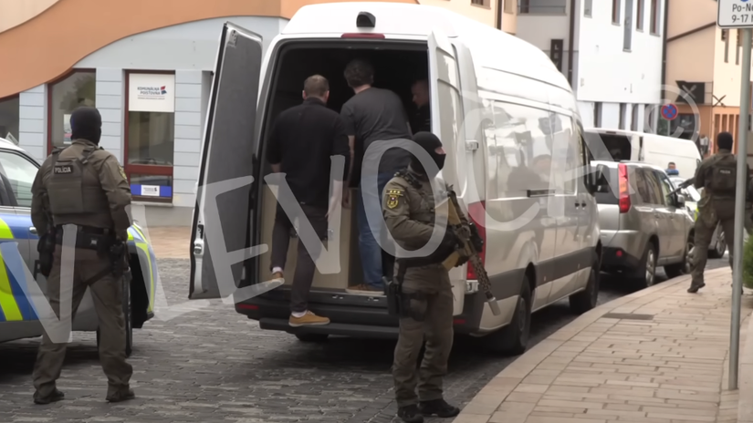 Levoča tv  prevoz busty, donatello