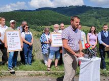 protestujúci, Málinec, vodná nádrž