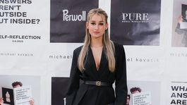 Modelka a Miss Slovensko Leona Novoberdaliu. 