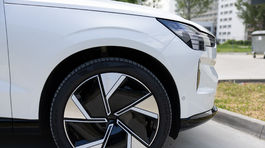 Volvo EX90 Performance - test 2025