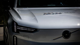 Volvo EX90 Performance - test 2025