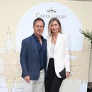 KVÍZ: Tieto dvojice to spolu ťahajú už roky, jedna dokonca rekordných vyše 50. Poznáte najstabilnejšie páry slovenského šoubiznisu?