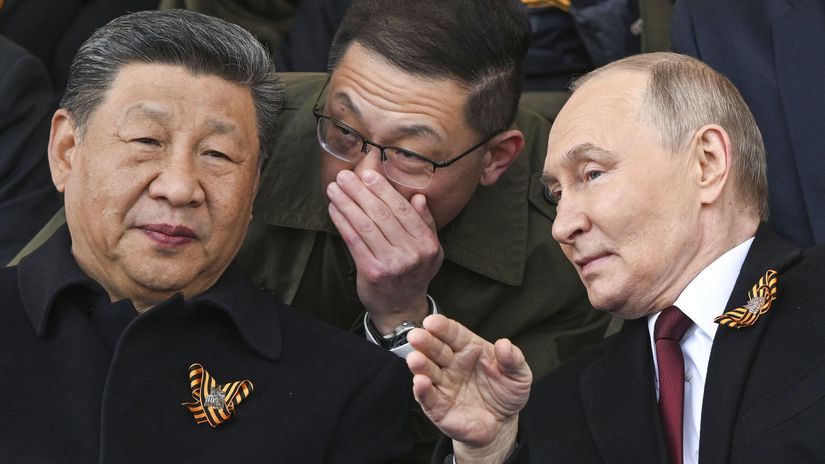 AZ26 Moskva - Na snímke vpravo ruský prezident...