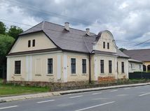 Byvala fara v Rimavskej Bani  z ktorej bude navstevnicke centrum