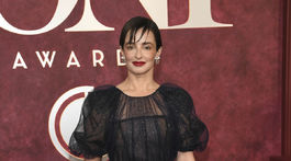 Laura Donnelly v šatách Honor NYC. 