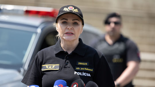 Dočasná šéfka polície Maškarová je pripravená predstúpiť pred výbor, čaká na termín od ministra