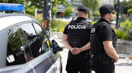 polícia autá policajt