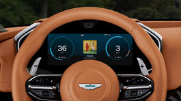 Apple-WWDC25-i OS-26-Car Play-cluster-Maps-250609