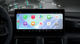 Apple-WWDC25-i OS-26-Car Play-Light-mode-250609